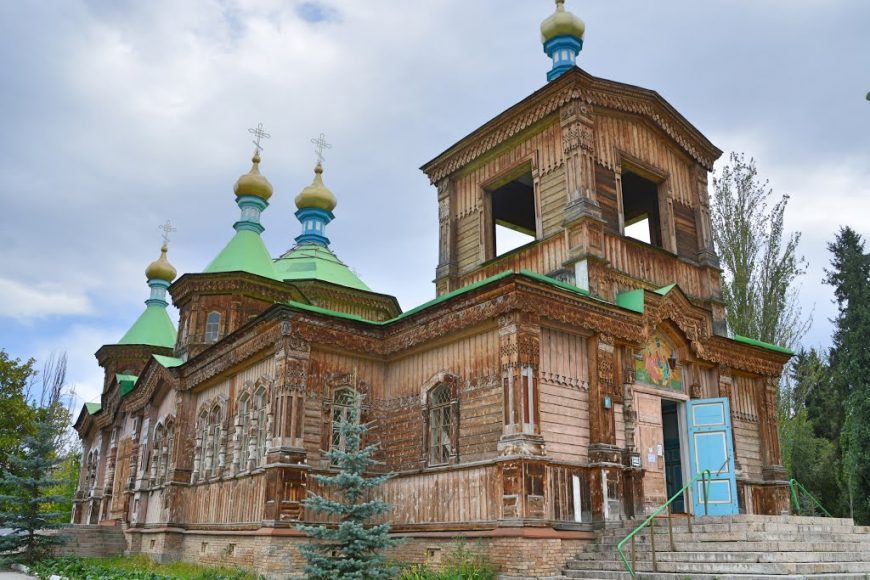 6. Karakol